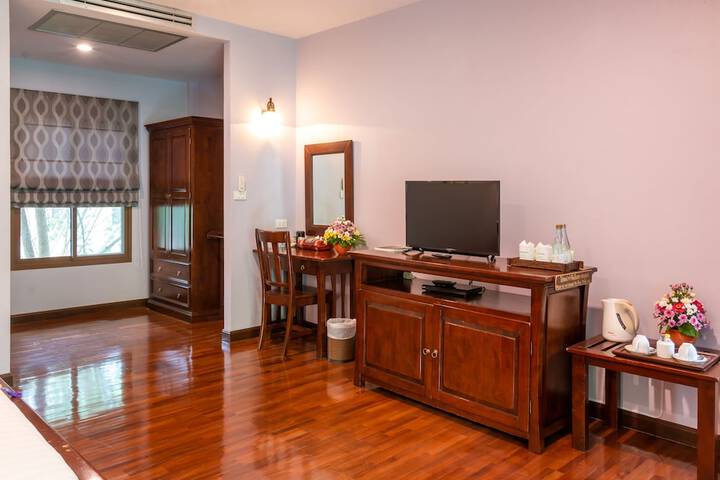 Room 48 of 97