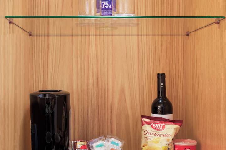 Room 21 of 53