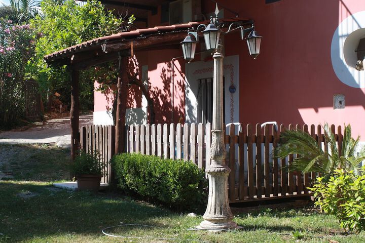 Terrace/Patio 9 of 35