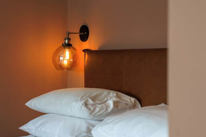 Room 34 of 111