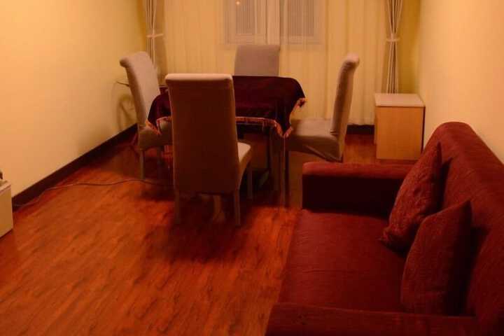 Room 20 of 33