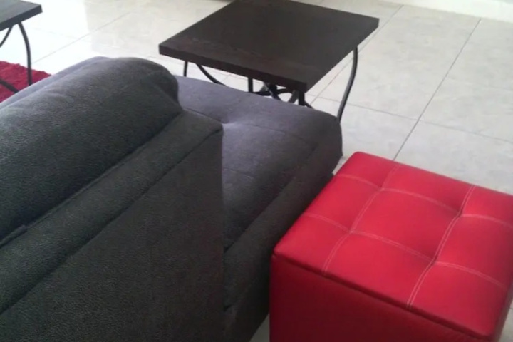 Room 5 of 13