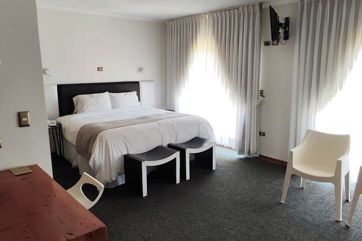 Room 18 of 85