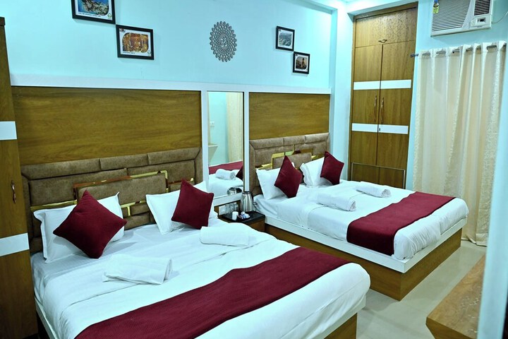 Room 7 of 26