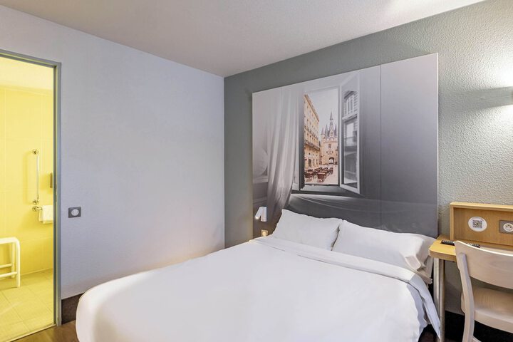 Room 20 of 53