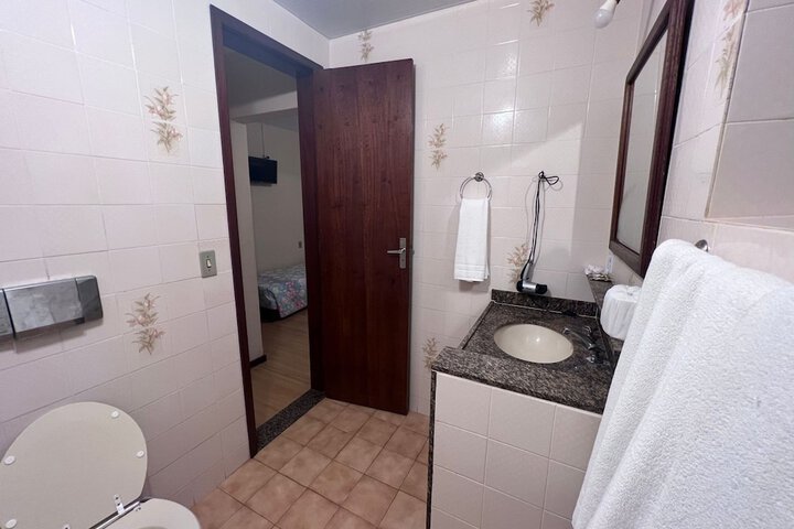 Room 62 of 121