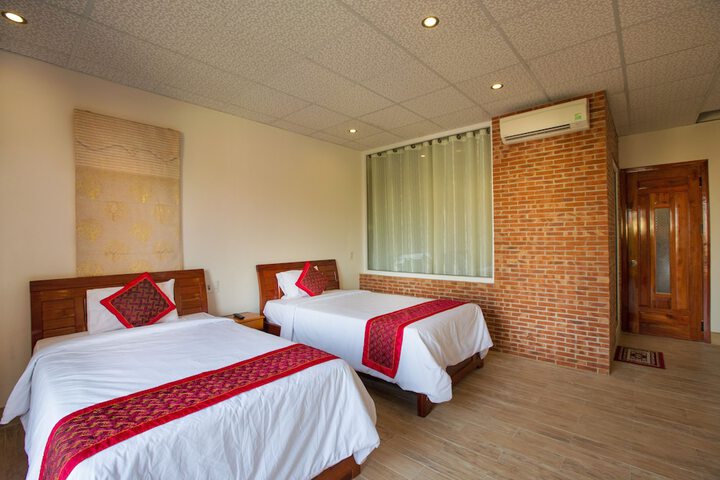 Room 14 of 29