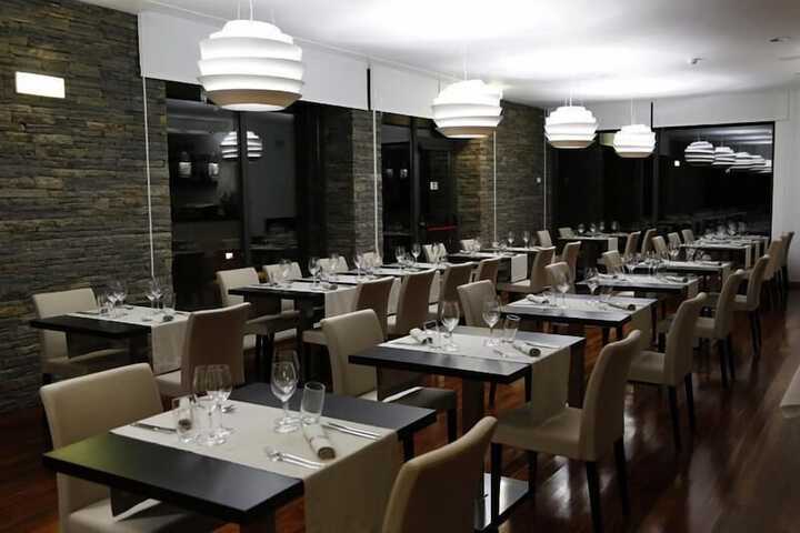 Dining 50 of 67