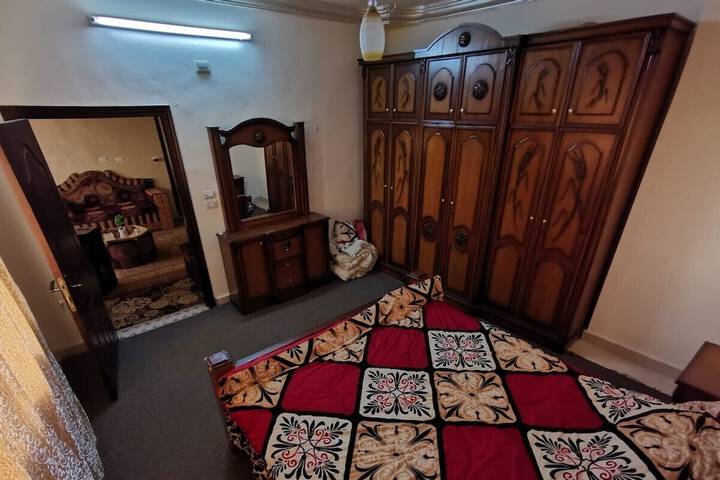 Room 7 of 35
