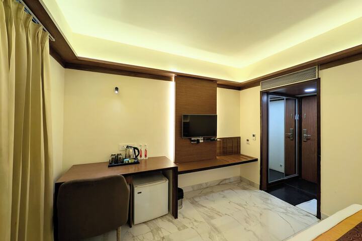 Room 64 of 184