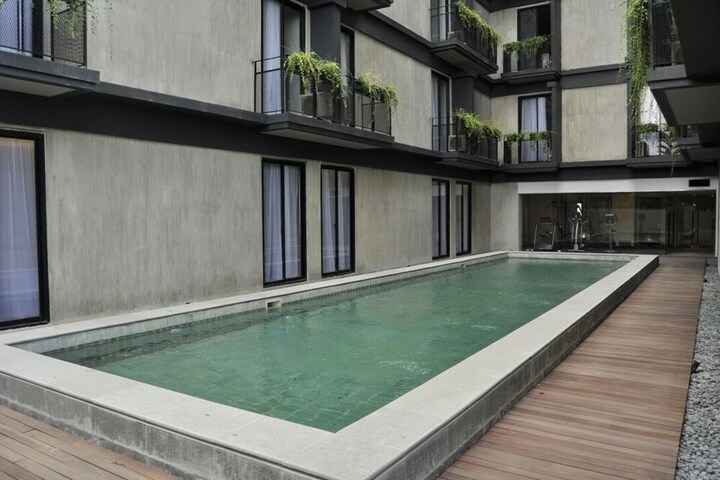 Pool 36 of 55