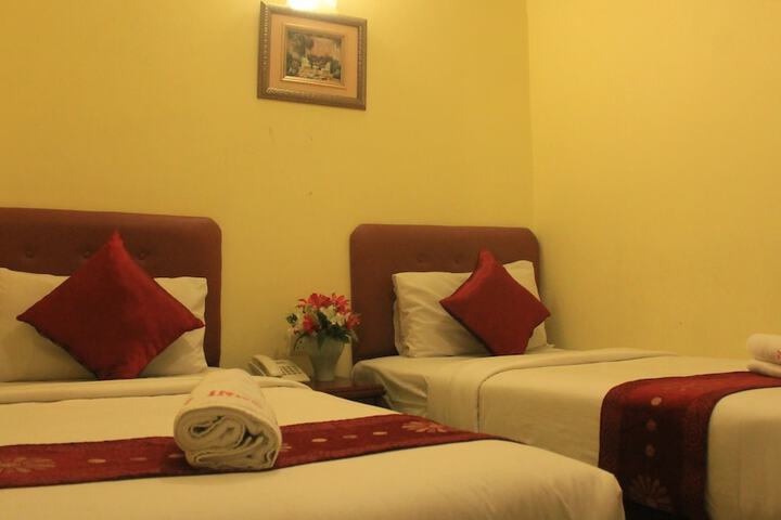 Room 10 of 41