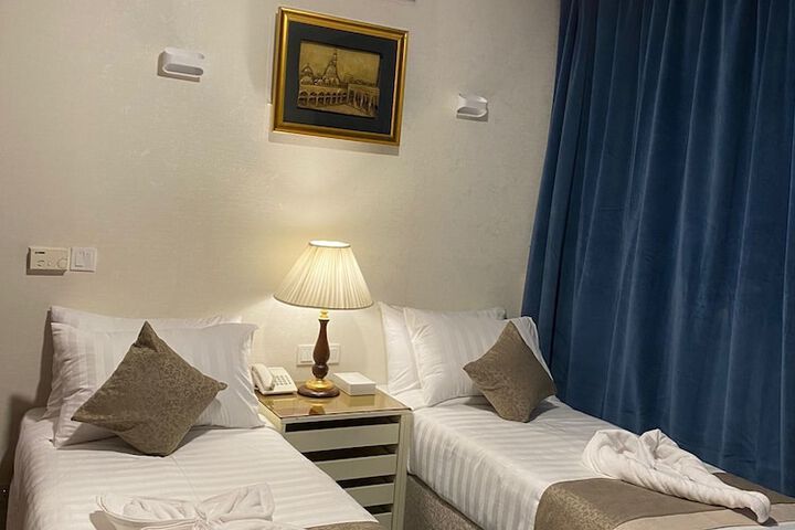 Room 2 of 15