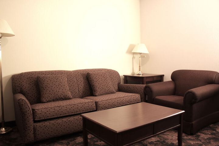 Room 14 of 27