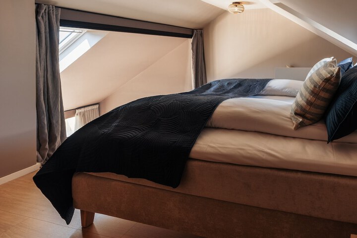 Room 21 of 85