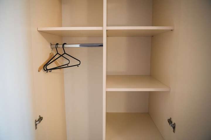 Room 30 of 80