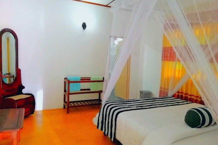 Room 36 of 43