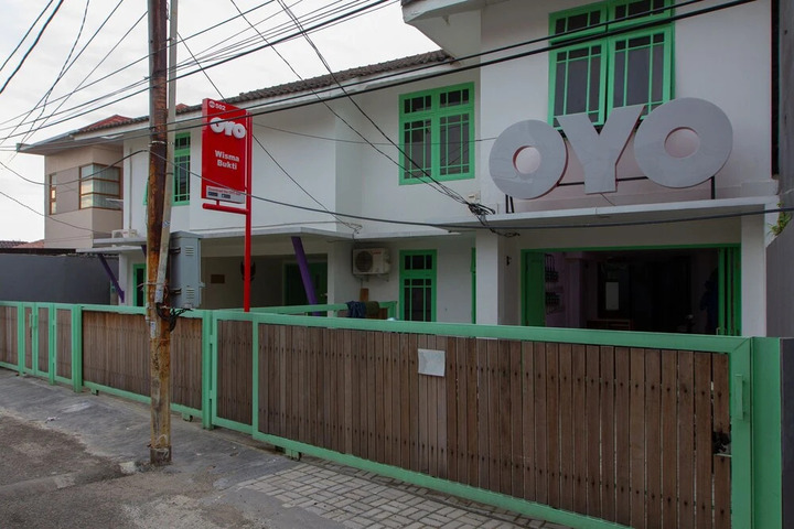 OYO 502 WISMA BUKTI
