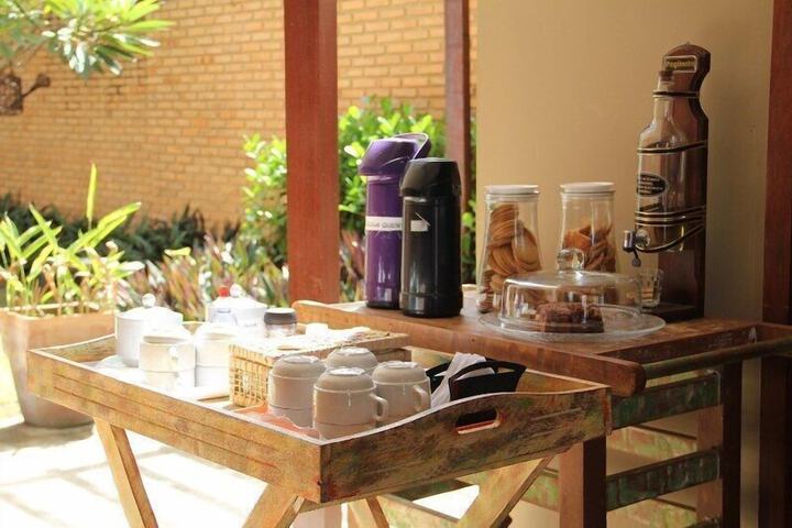 Breakfast/Coffee Service 12 of 15
