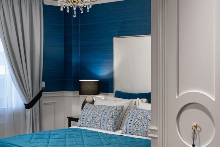Room 5 of 63
