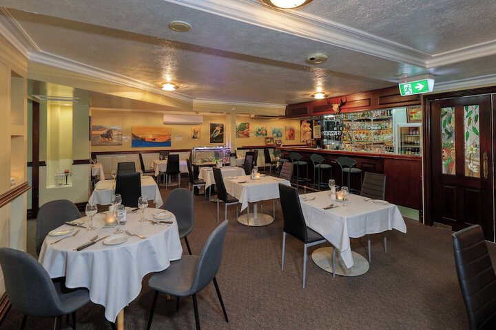 Dining 52 of 69