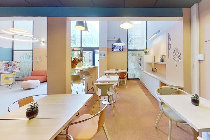 Breakfast area