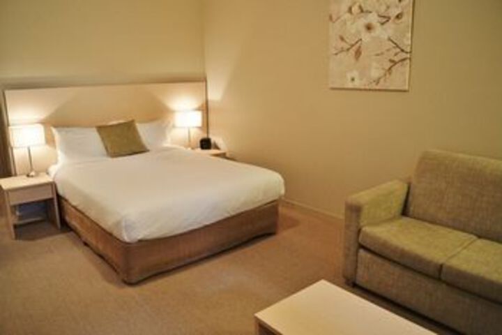 Room 13 of 39