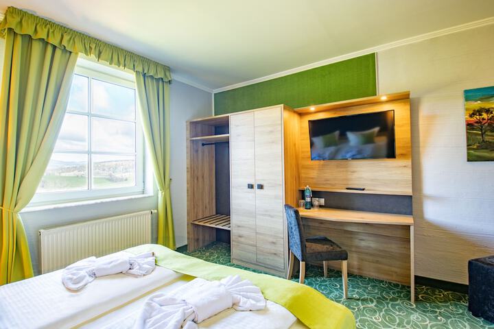 Room 20 of 82