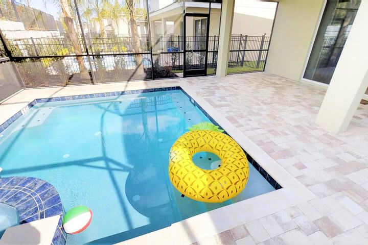 Pool 42 of 44