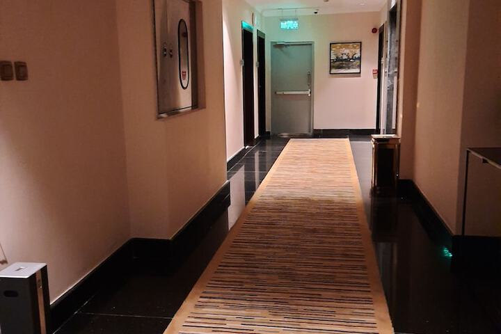 Ballroom/Hall 60 of 69