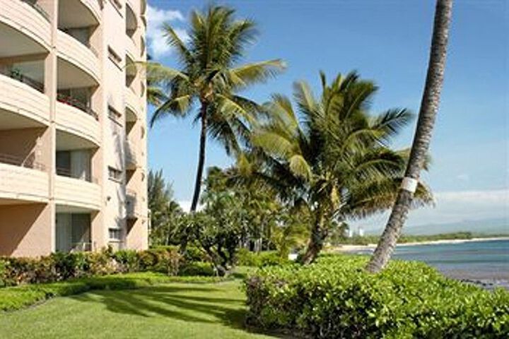 Hotel Exterior 20 of 31