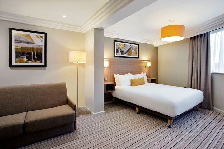 Room 14 of 62