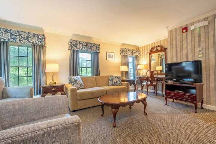 Room 82 of 176