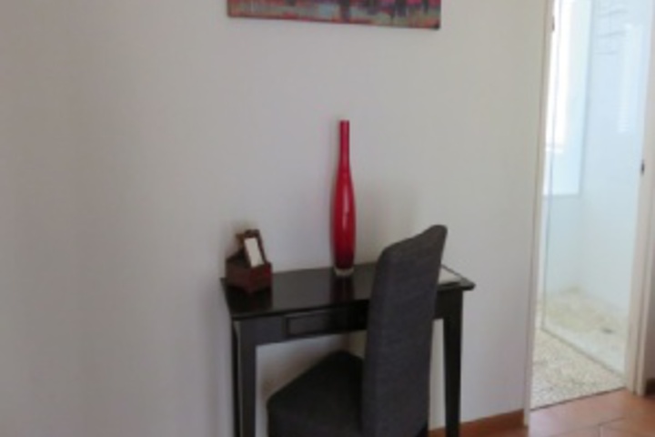 Room 68 of 144