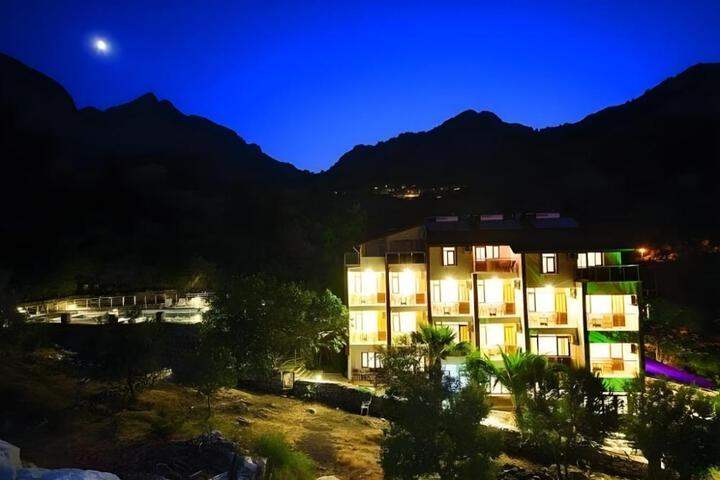 Kumlubuk Otel