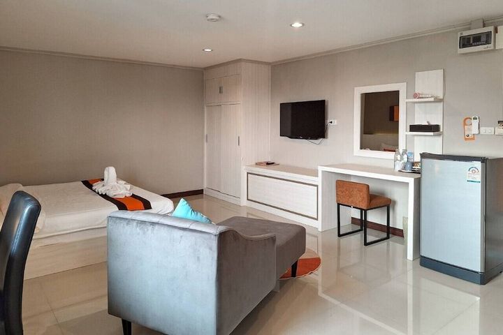 Room 96 of 174