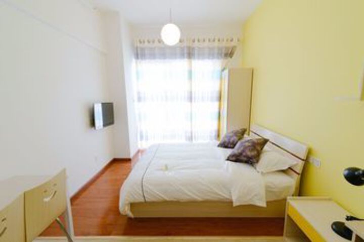 Room 21 of 36