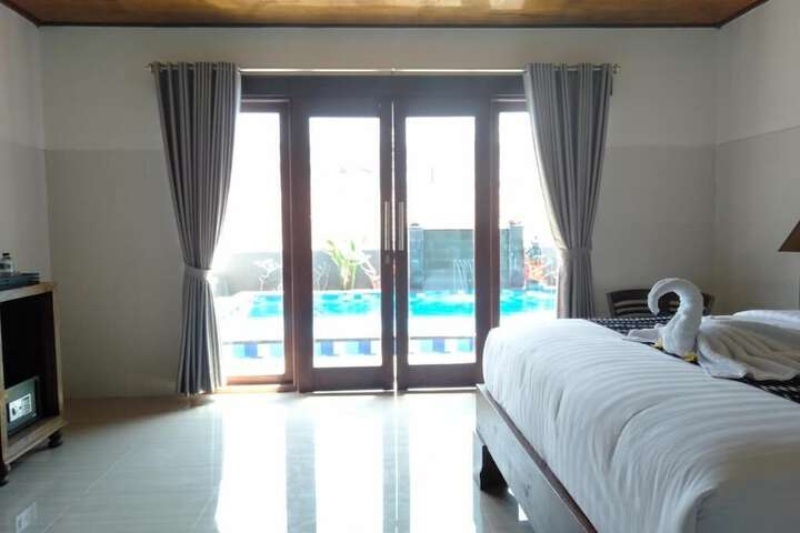 Room 15 of 56