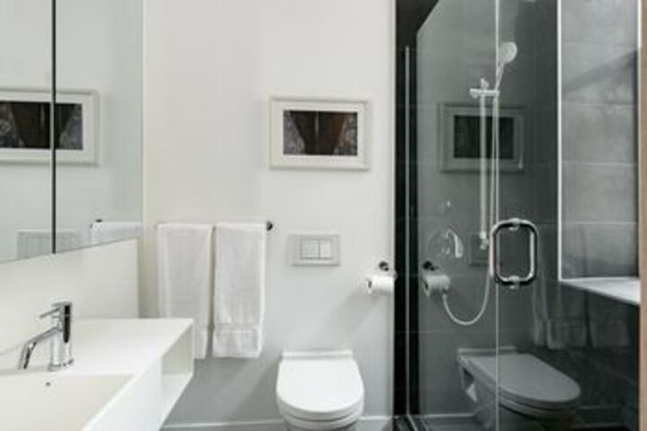 Room 3 of 22