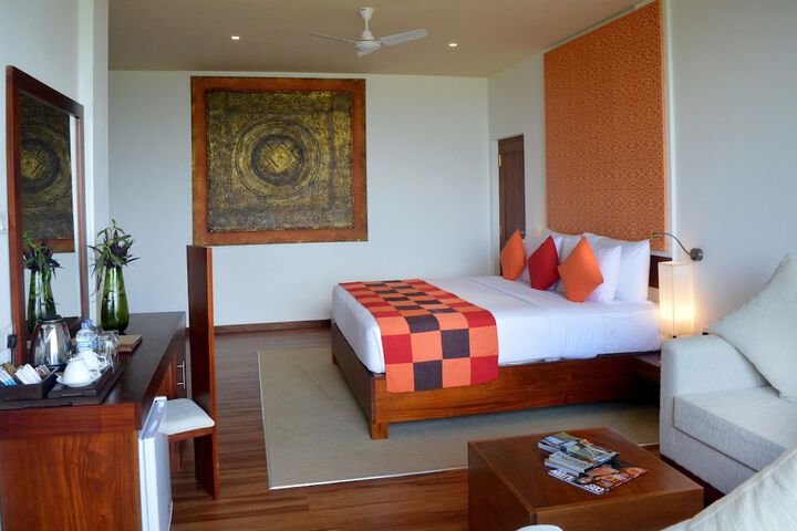 Room 16 of 56