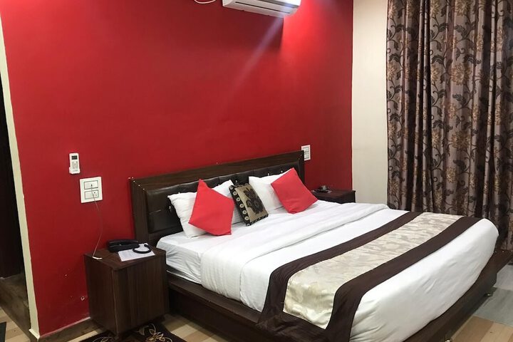 Room 10 of 45