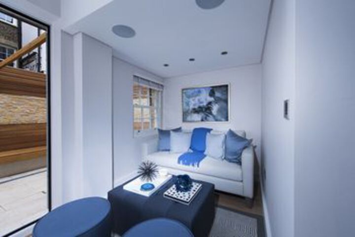 Room 25 of 30