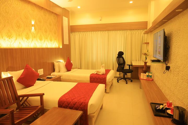 Room 14 of 30