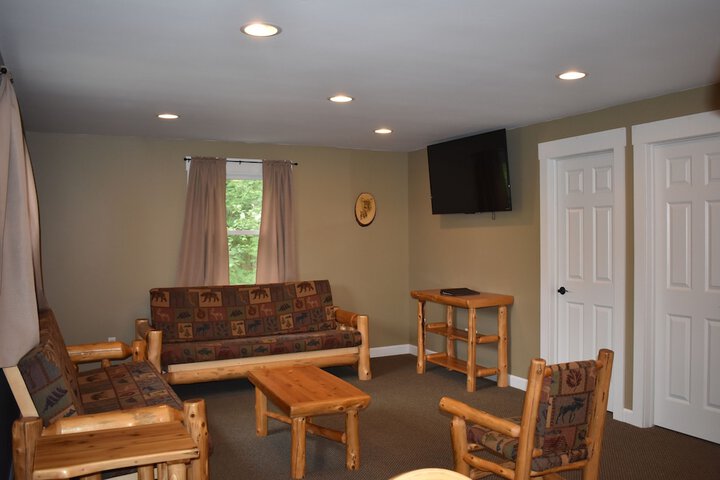 Room 44 of 63