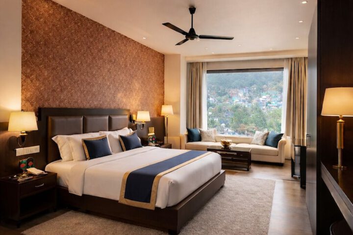 Room 22 of 75