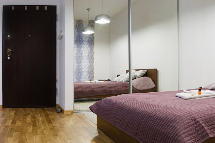 Room 4 of 60