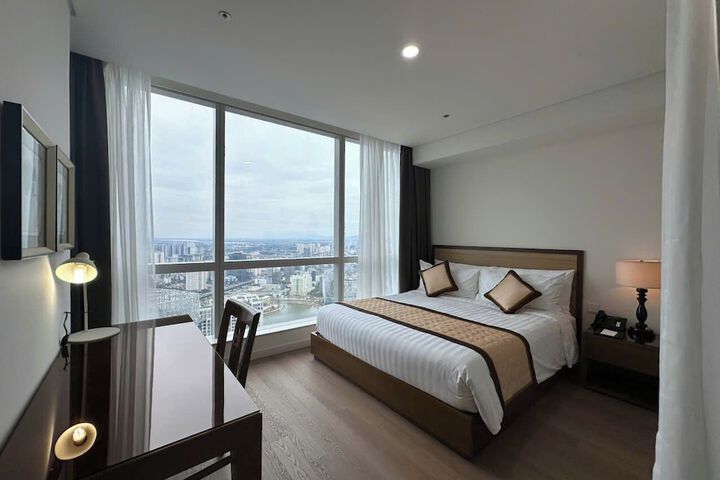 Room 19 of 71