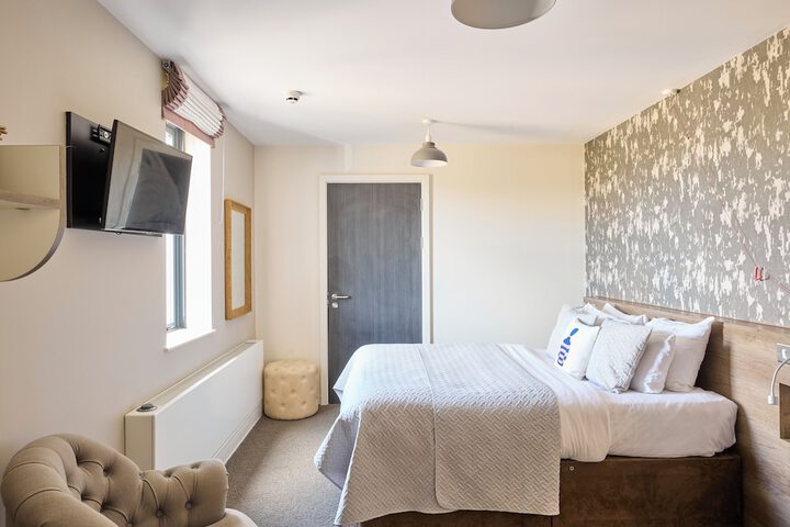 Room 18 of 44