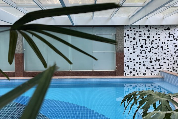 Pool 134 of 240
