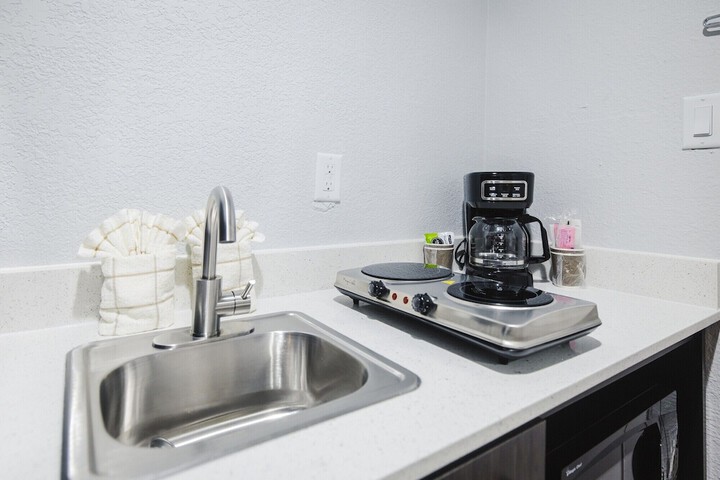 Private kitchenette
